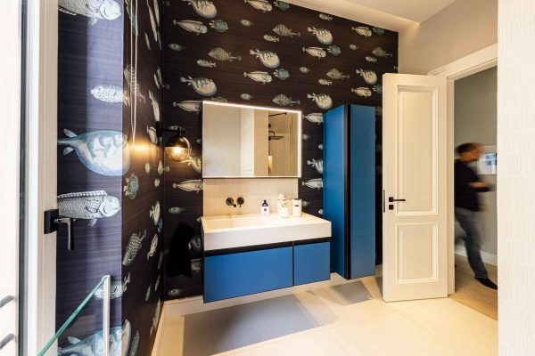 komplettbadsanierung-mit-walk-in-dusche-im-maritimen-design-in-buxtehude-2